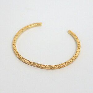 Celine Bangle Croc Style Gold #C2